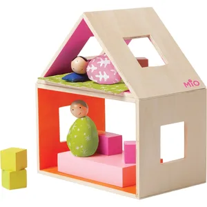 חדר שינה + 2 דמויות MIO מבית MANHATTAN TOYS
